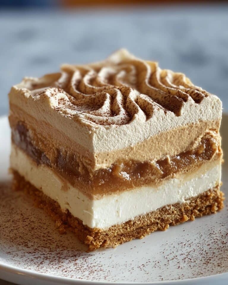 Pumpkin Spice Gooey Cake